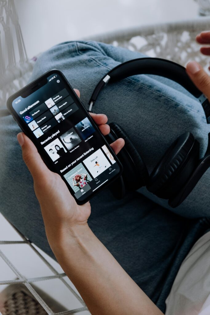 Gen Z creating a failure mixtape for overcoming failure tips.